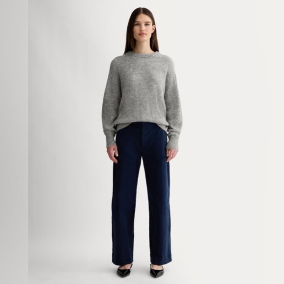NWOT Everlane The Cocoon Crew in Alpaca Size Medium - Picture 3 of 12